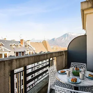 Orus - Welkeys Appartement Annecy